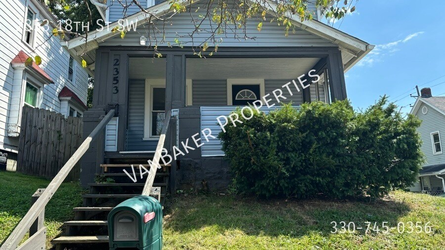 Primary Photo - 2353 18th St SW