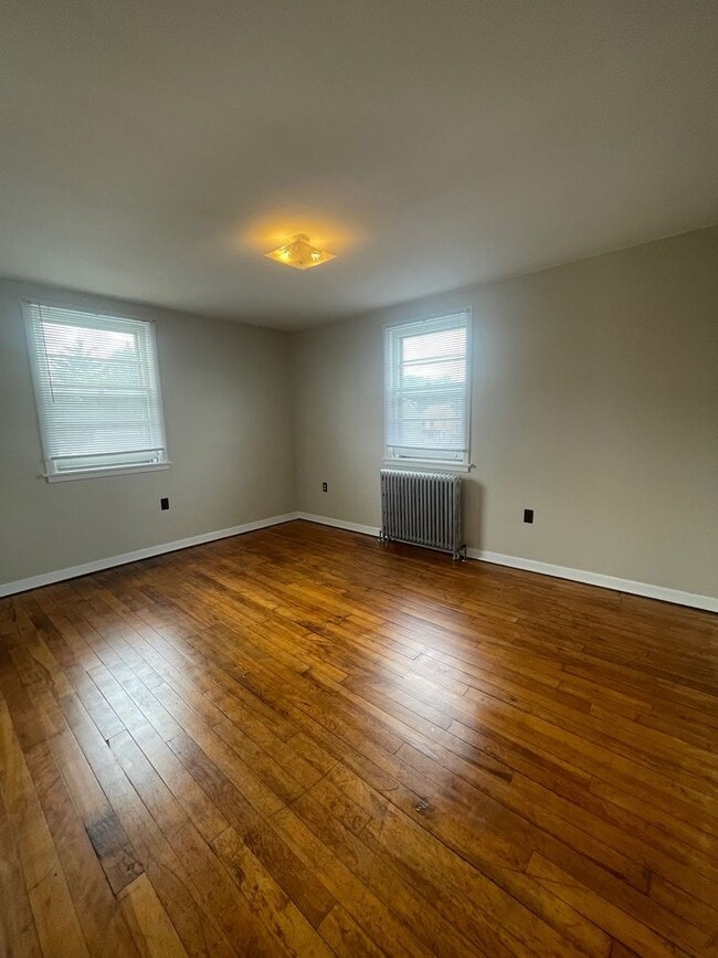 Building Photo - 333 Spruce St