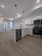 Building Photo - 147-149 N Gross St