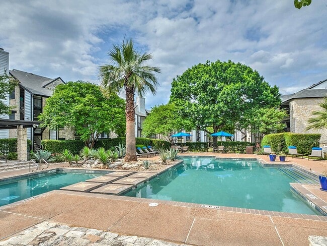 Piscina espectacular con terraza - Logans Mill