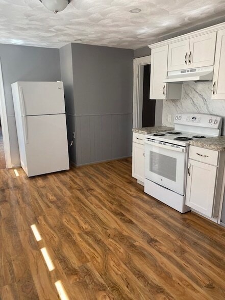 Building Photo - 42 Intervale St