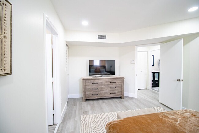 Foto del edificio - 18706 SW 100th Ave