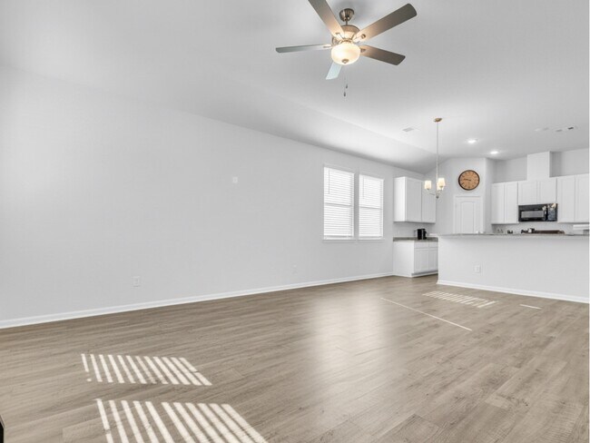 Foto del edificio - 740 Brown Rd