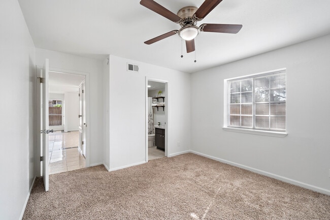 Budget Friendly Floorplan - Aspen Forest Apartment Homes