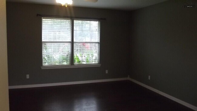 Foto del edificio - 23 Gilbert Rd