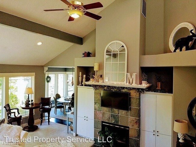 Foto del edificio - 4 br, 3 bath House - 259 Rockridge Loop