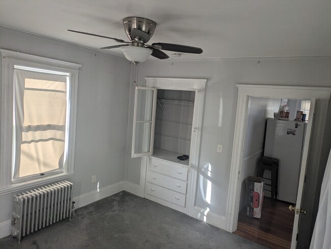 Room - 1 Hathorne Cres