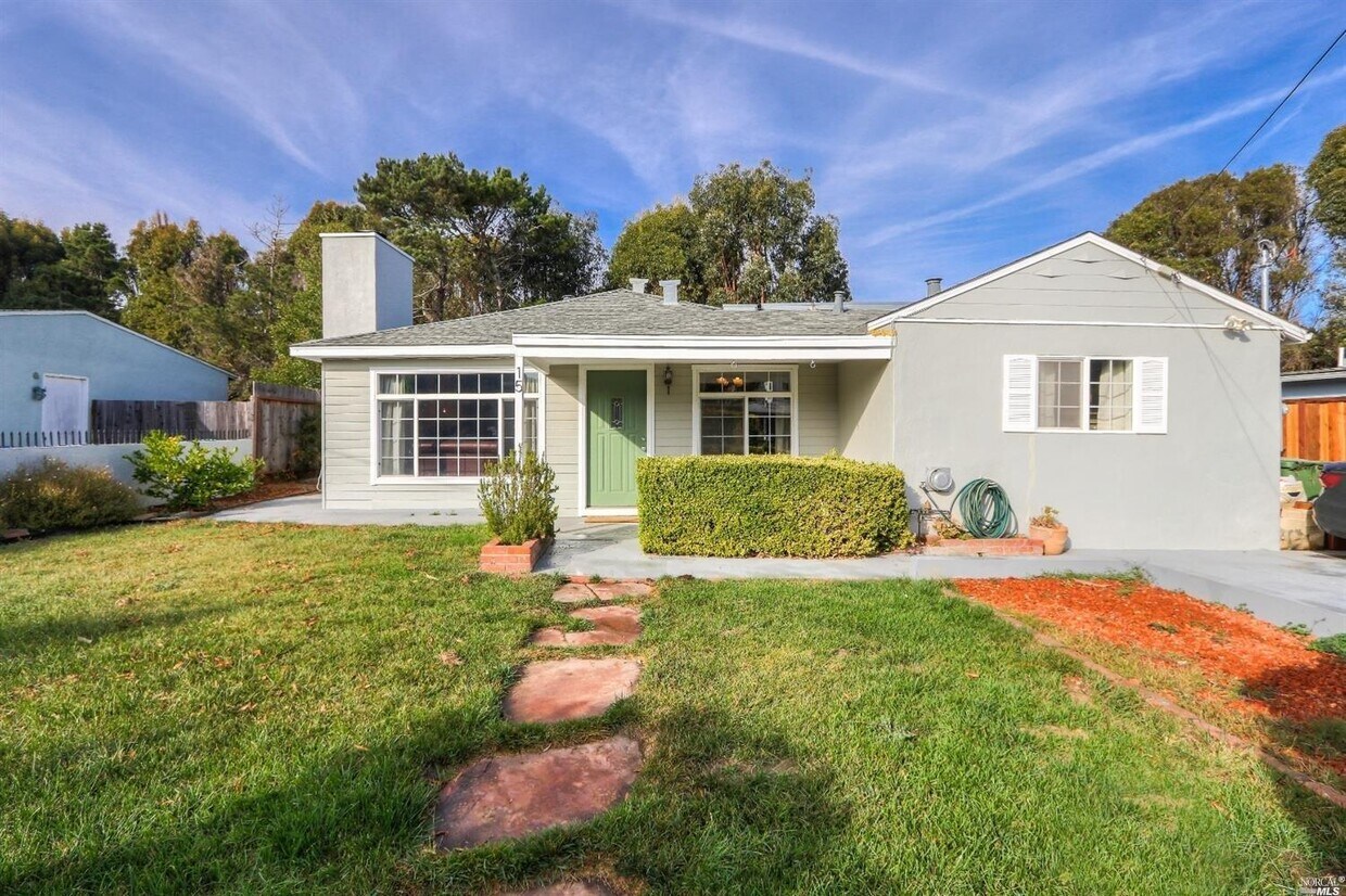 15 Strawberry Cir, Mill Valley, CA 94941 House Rental in Mill Valley