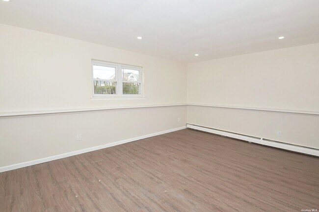 Building Photo - 84 Schleigel Blvd