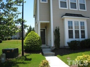 Building Photo - 2941 Casona Way