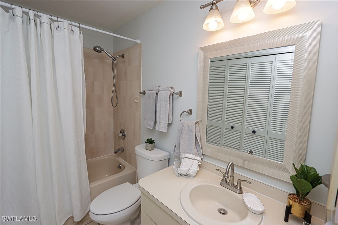 Foto principal - 10805 Queen Anne Ln