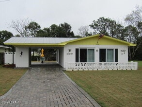 Building Photo - 16236 E Lullwater Dr