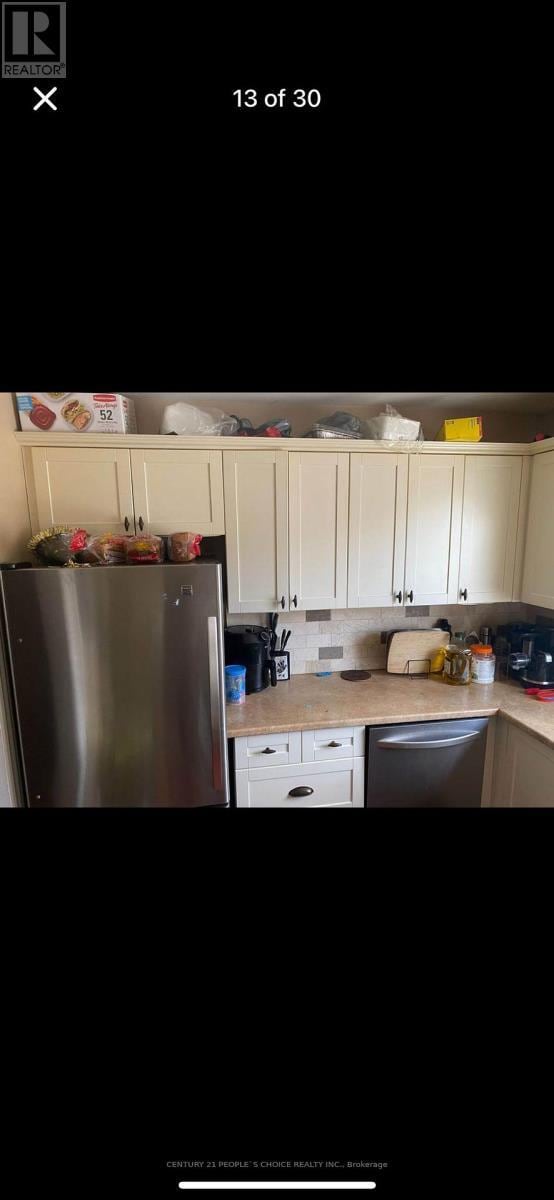 Building Photo - 10 Angus Rd