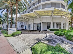 Building Photo - 6515 Collins Ave