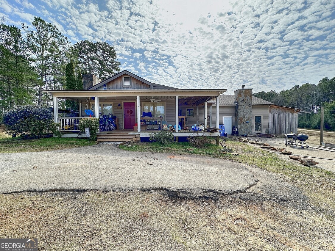 Primary Photo - 3900 Greenville Rd