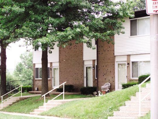 Primary Photo - Lakeside Manor Apartments -Affordable Housing