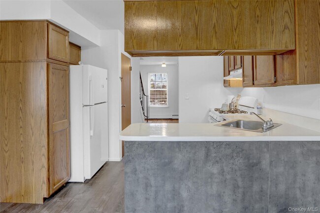 Foto del edificio - 176 Jackson Ave