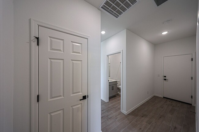 Building Photo - Modern Mountainside Living: Stunning New 4-Bedroom Home in Estrella Crossing! 3 CAR GARAGE!