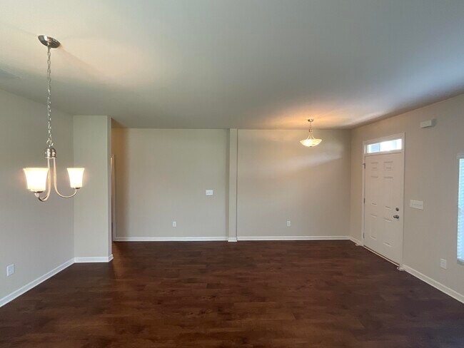 Foto del edificio - 4701 Southwind Rd