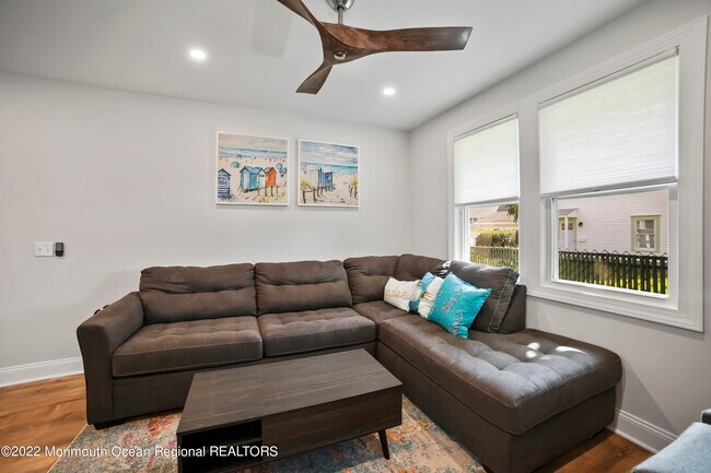 110 11th Ave Unit Rear East - 4