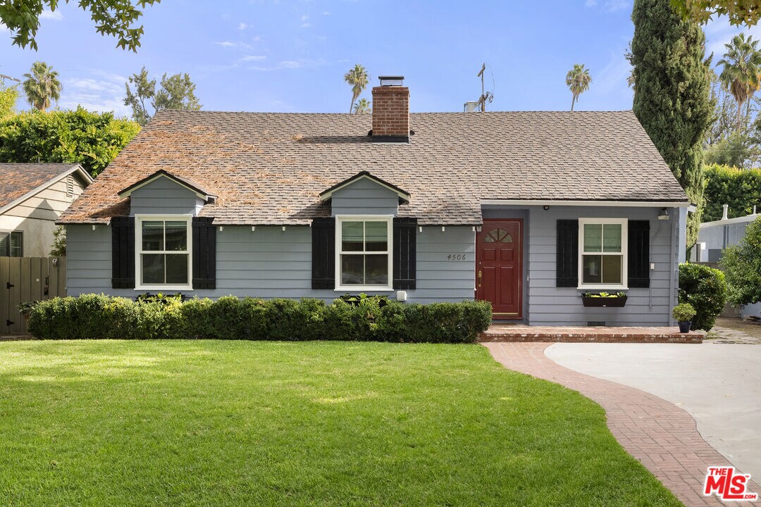 Foto principal - 4506 Nagle Ave