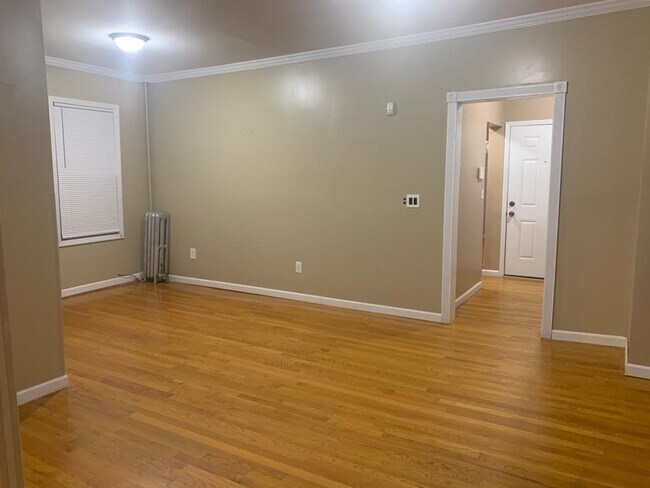 Livingrm3 - 9032 138th Pl