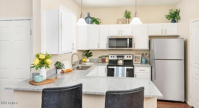 Photo - 7850 W McDowell Rd Apartment