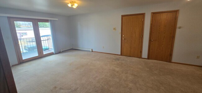 Building Photo - 700 13th St S