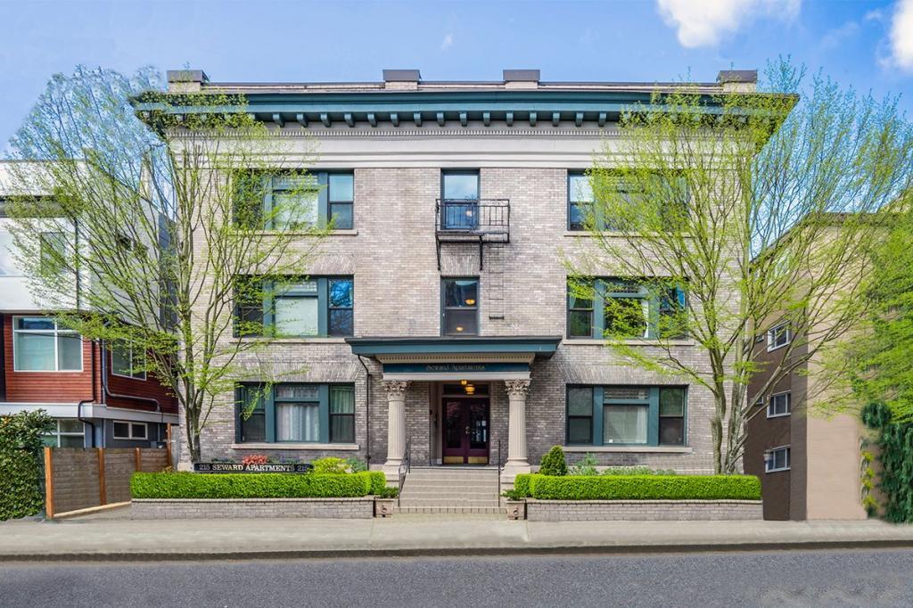 Seward Apartments Studio Condo for Rent in Seattle, WA