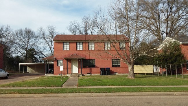 Foto del edificio - 137 Hubbard Dr