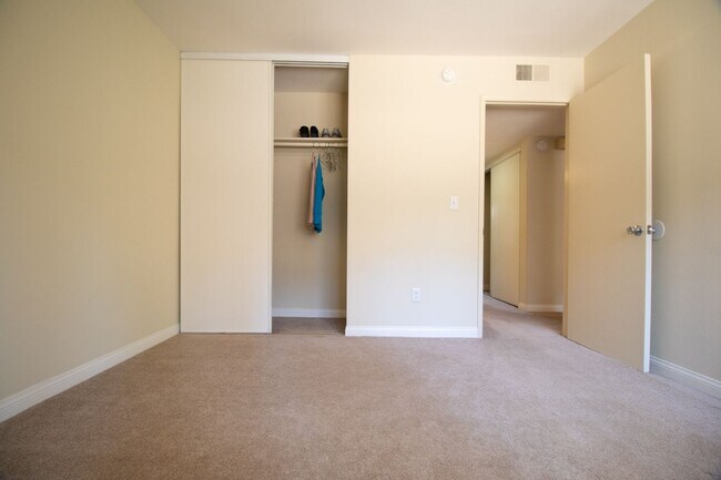 Interior Photo - Gold Coast Apartments *First Month Free*