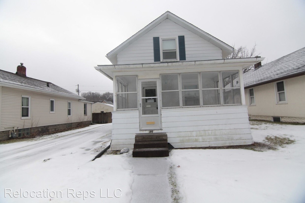 Primary Photo - 2 br, 1.5 bath House - 146 15th Ave.