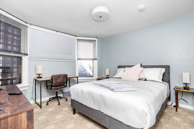 Building Photo - 1629 13th Ave