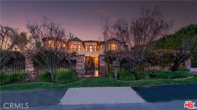 Building Photo - 5230 Quakertown Ave