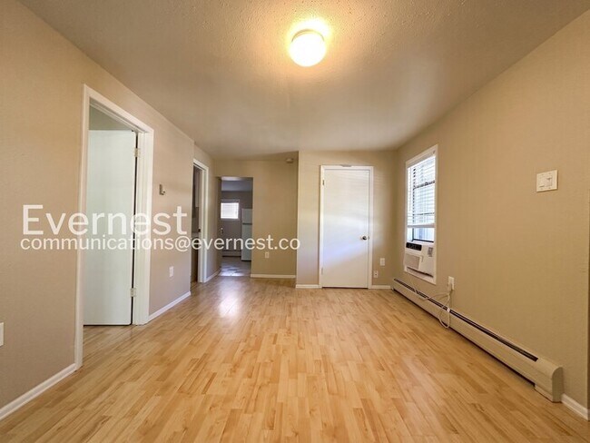 Foto del edificio - 720 E Colorado Ave