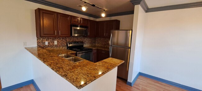 Building Photo - 4050 Pacific Harbors Dr