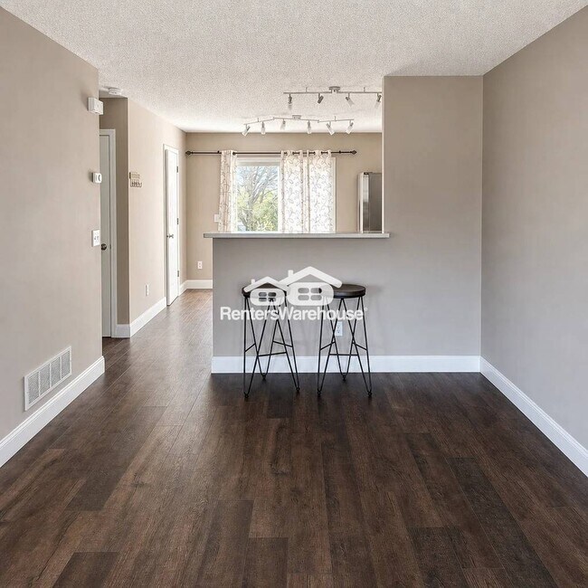 Building Photo - 7290 147 Ln NW