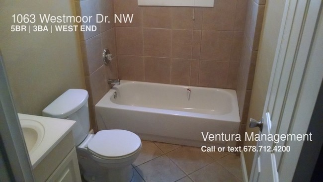 Building Photo - 1063 Westmoor Dr NW