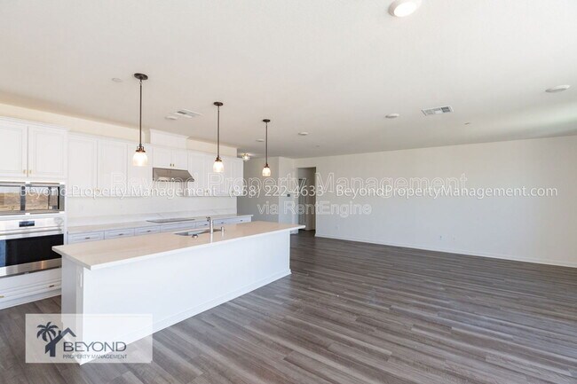 Foto del edificio - 13410 Pasture Ct