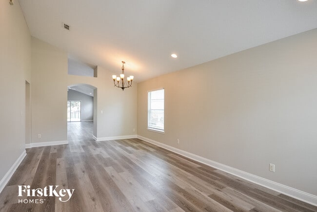 Building Photo - 14744 Falling Waters Drive