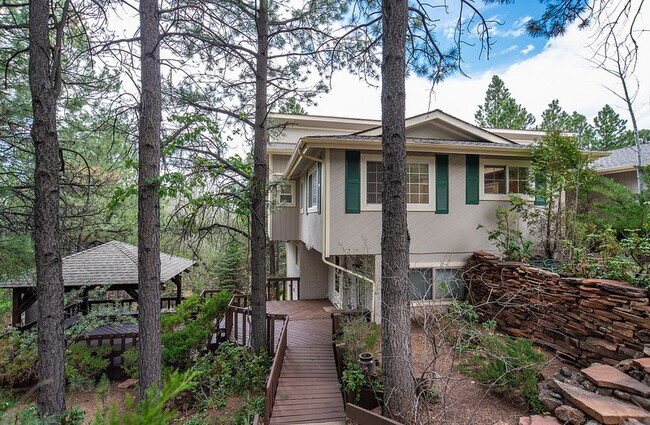 Building Photo - 2155 N Rio De Flag Dr