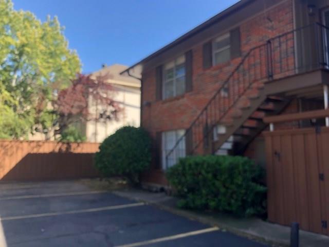 Building Photo - 4217 Avondale Ave