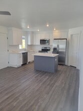 Building Photo - 127 E 730 N