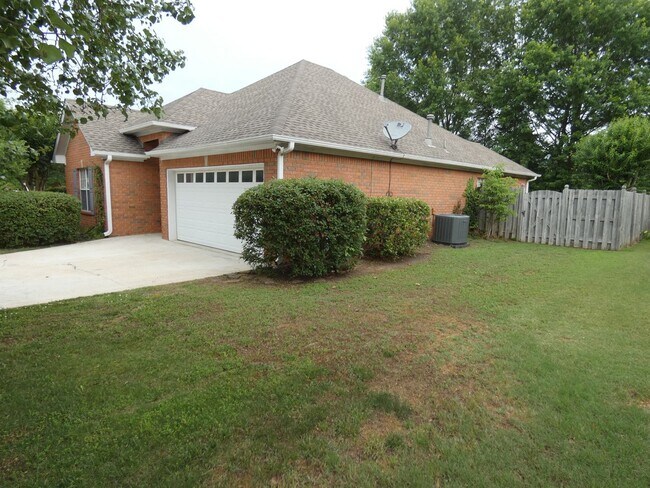 Foto del edificio - Home for rent in Helena!