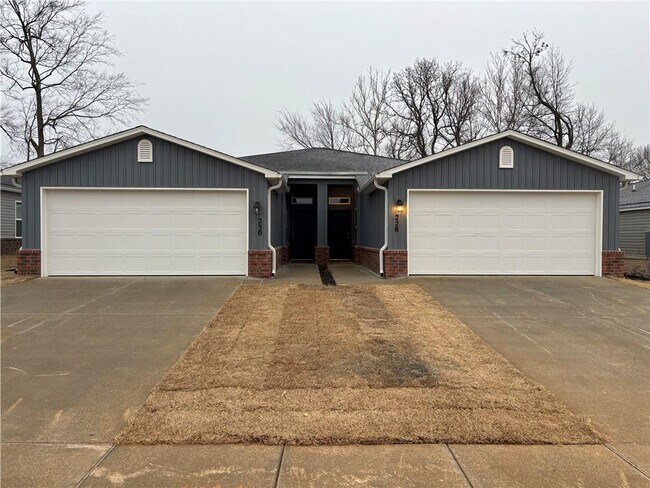 Building Photo - 228 NW 67th Ave