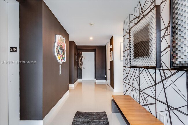 Building Photo - 1100 Biscayne Blvd