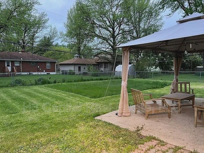 Photo - 115 Alice Dr House