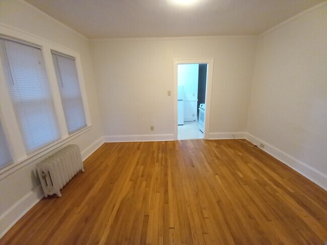 Dining Room - 817 Beaconsfield Ave