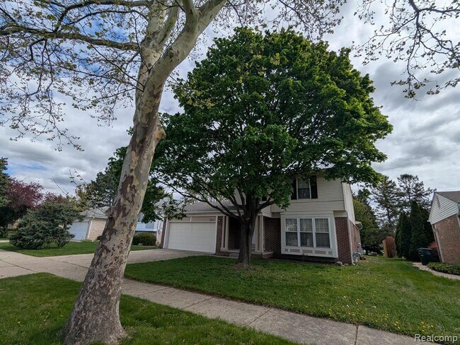 Building Photo - 1344 Revere Dr