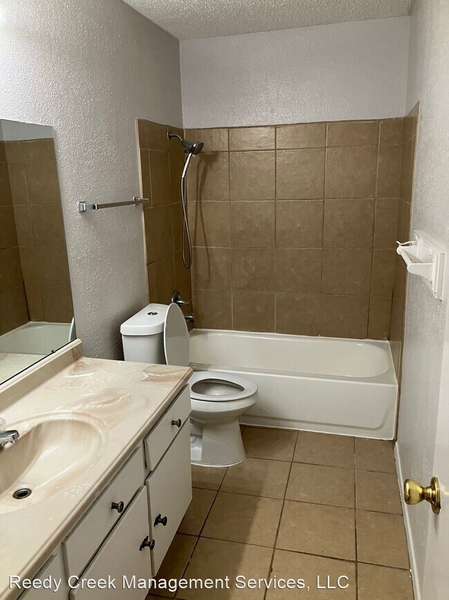 Foto del edificio - 2 br, 1 bath House - 2034 Oakwood Court